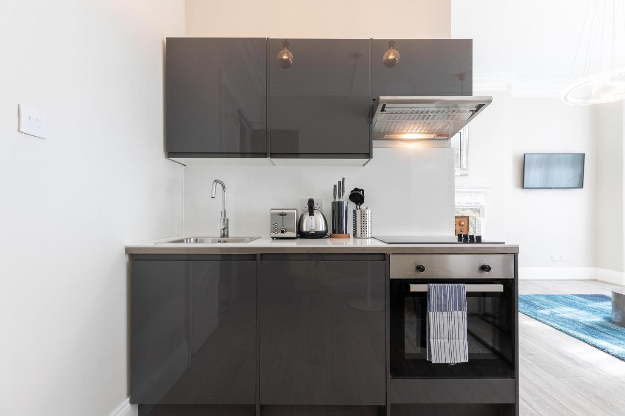 Air Conditioned Apt High St Kensington London Exterior foto