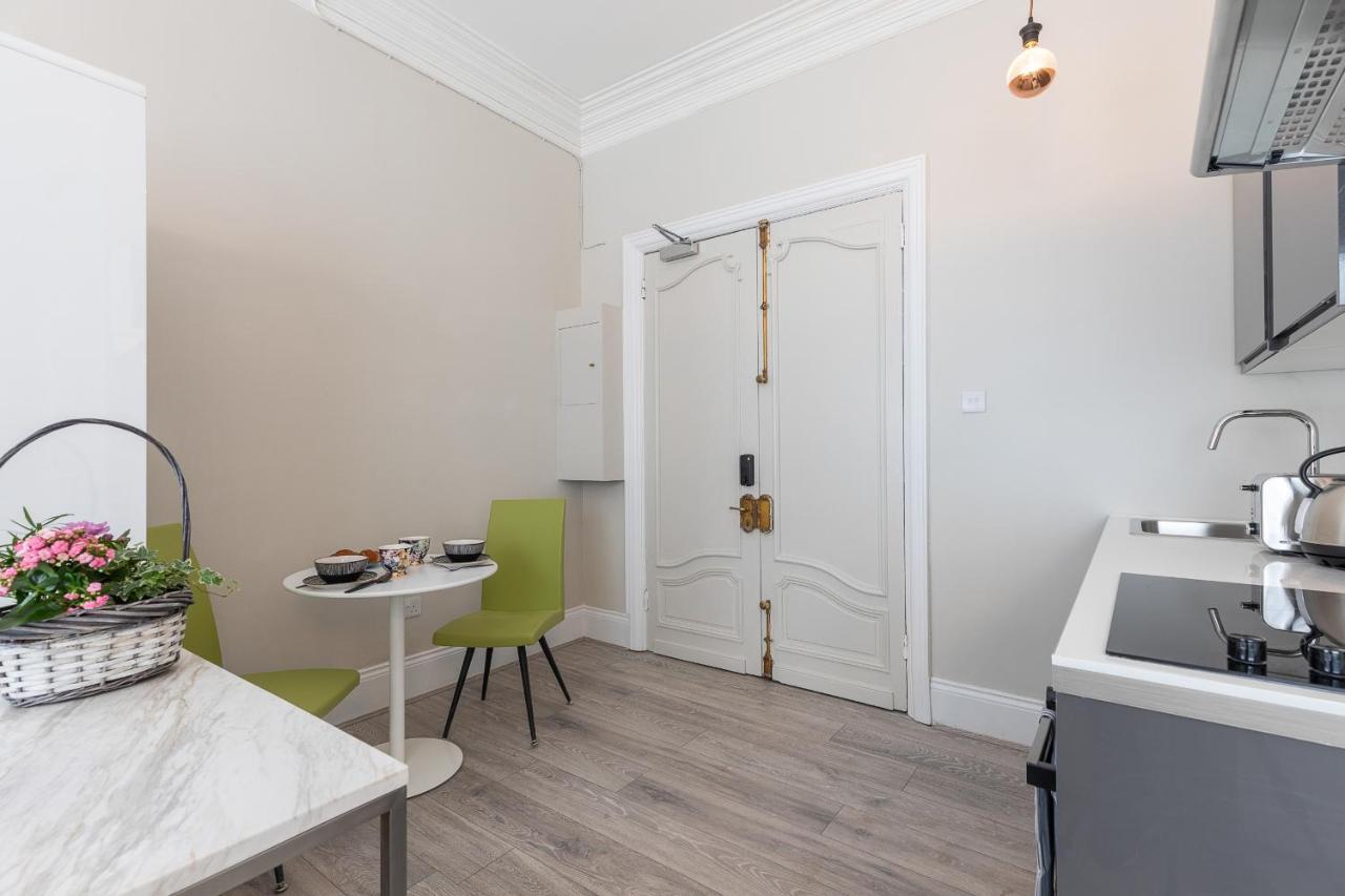 Air Conditioned Apt High St Kensington London Exterior foto
